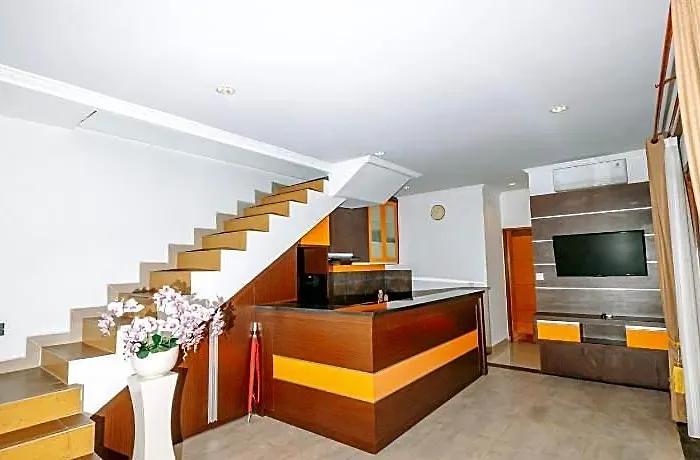 Kayangan Saba Villa Blahbatu